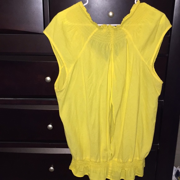 Top - Picture 2 of 5